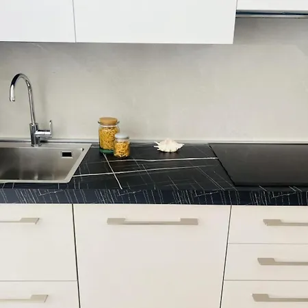 Appartamento Bright 150mt From The Sea *