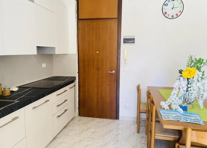 Bright 150mt From The Sea