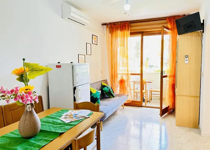 Bright 150mt From The Sea Apartment *